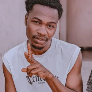 Nafosi Nikupe Manoti