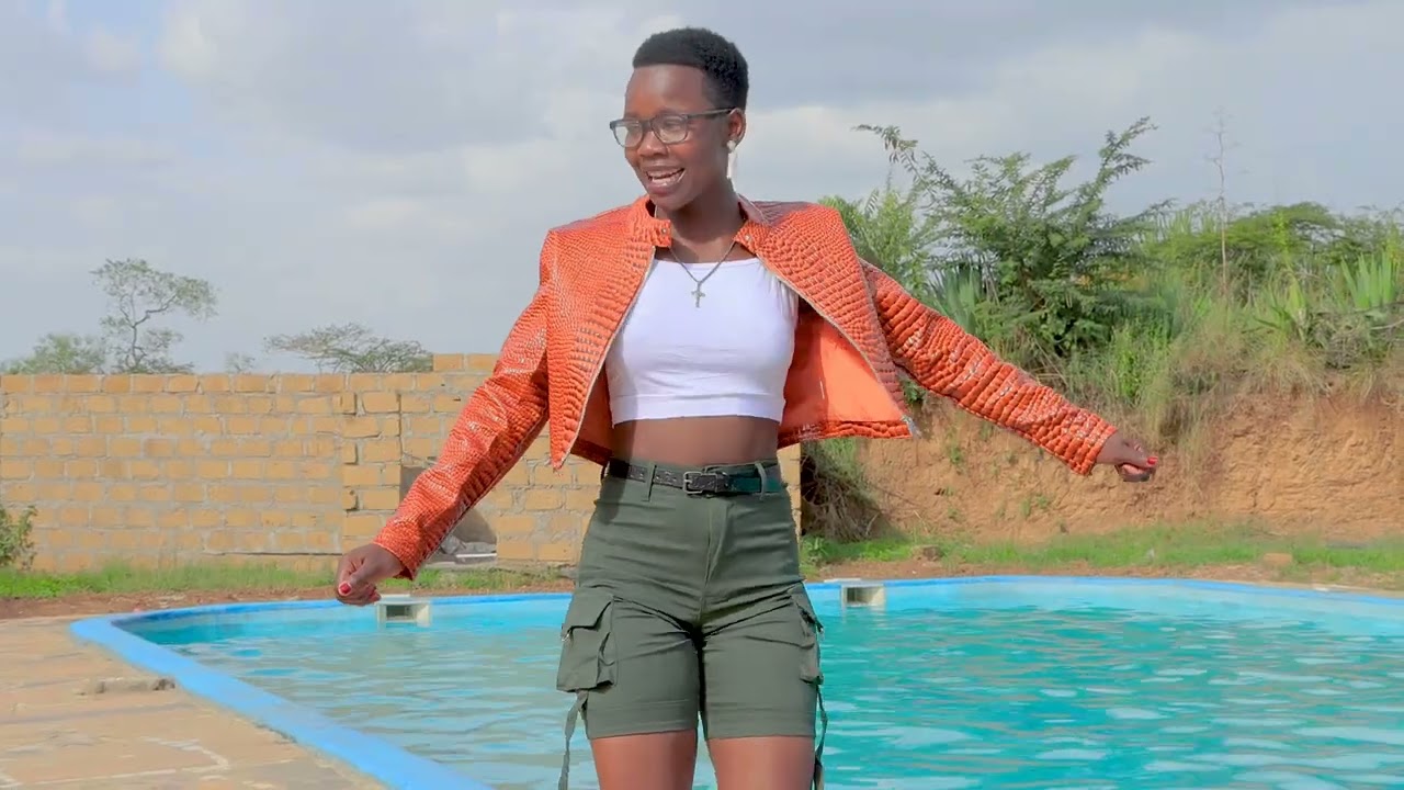 Music Audio : Queen Destroyer Supergirl – Umekuja Sana | Download